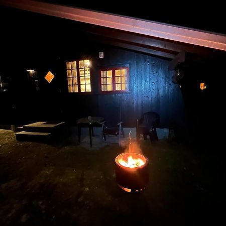 Vennebo - Koselig Liten Hytte Med Alle Fasiliteter Al Bagian luar foto