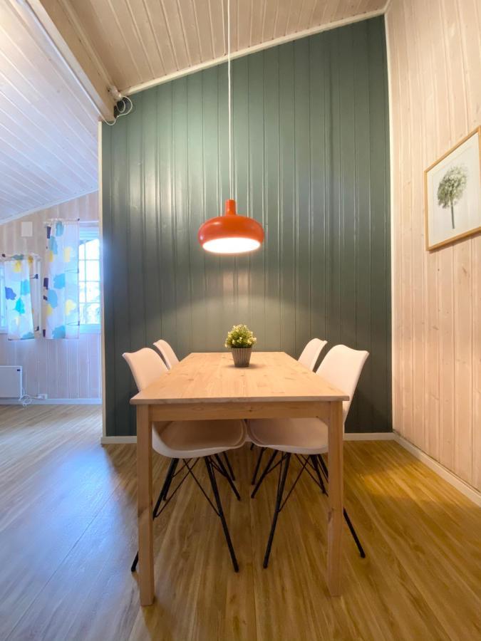 Vennebo - Koselig Liten Hytte Med Alle Fasiliteter Al Bagian luar foto