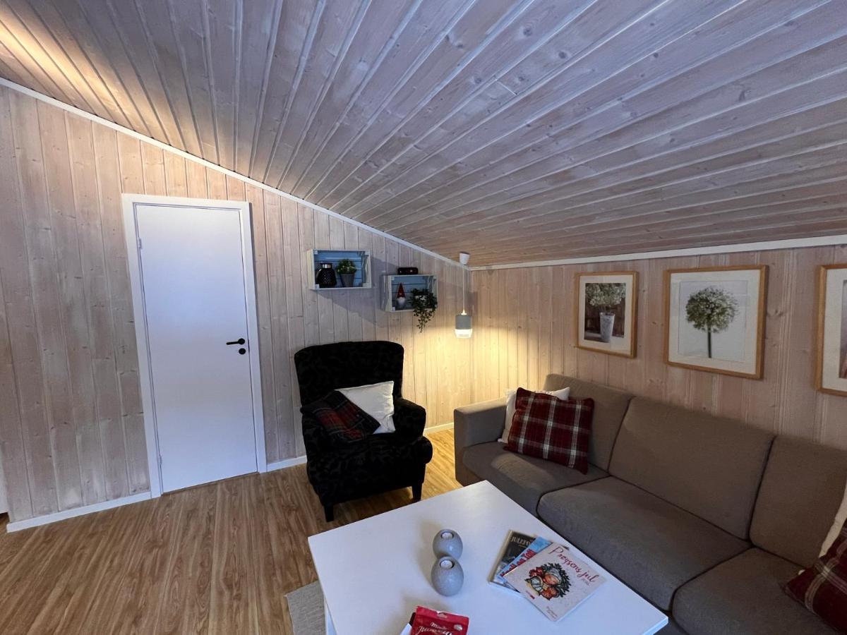 Vennebo - Koselig Liten Hytte Med Alle Fasiliteter Al Bagian luar foto